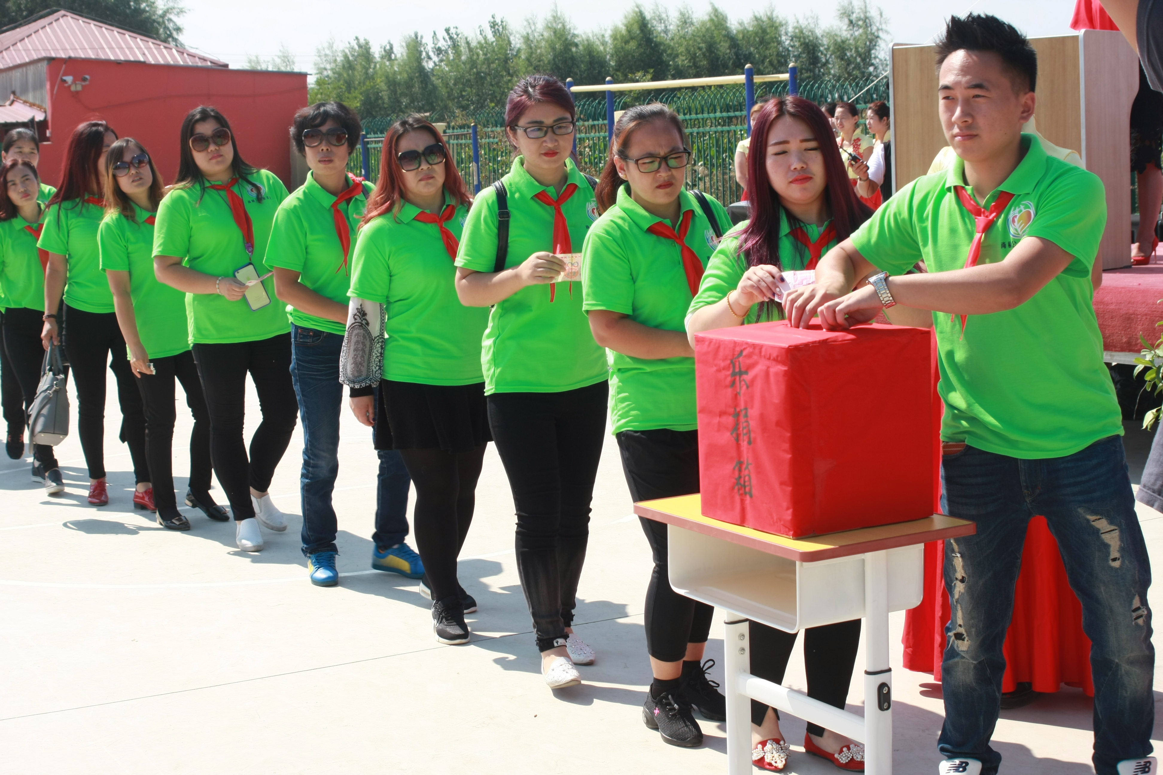 第63所 静海区沿庄镇西港星空网页版登录入口徐波小学