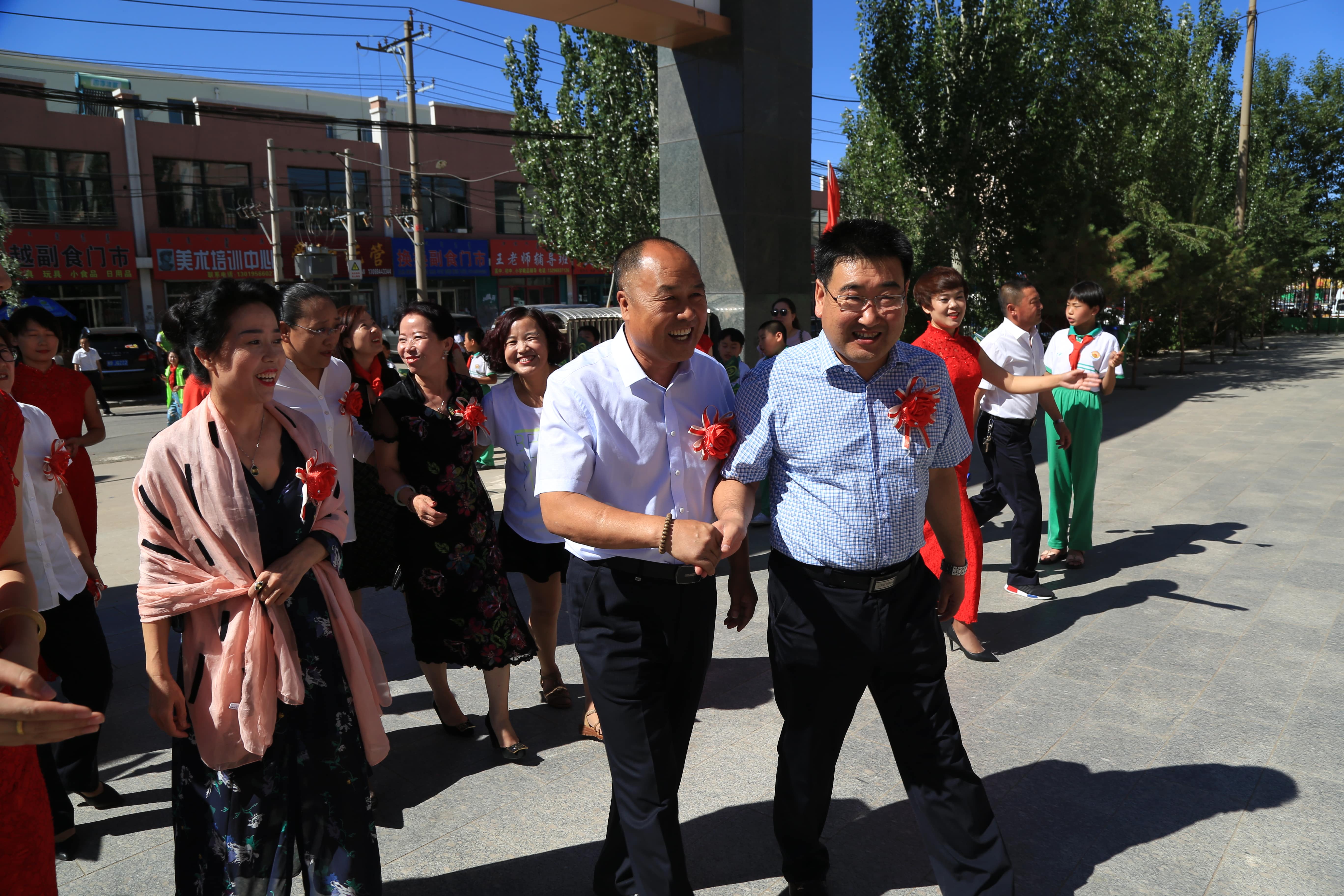 第157所 固阳县团结巷星空网页版登录入口刘金萍小学