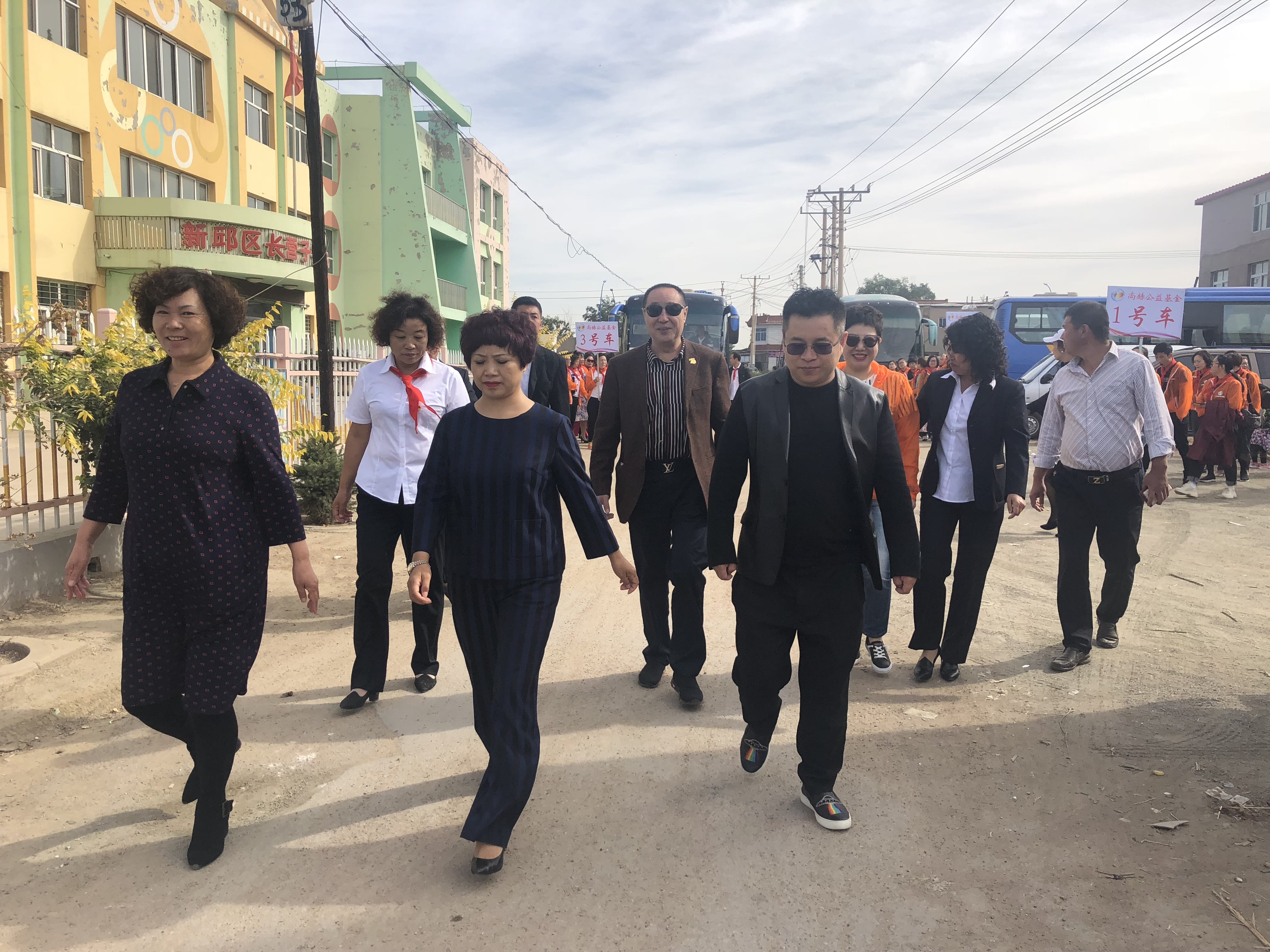 第165所 阜新市新邱区阿金歹星空网页版登录入口张迪小学