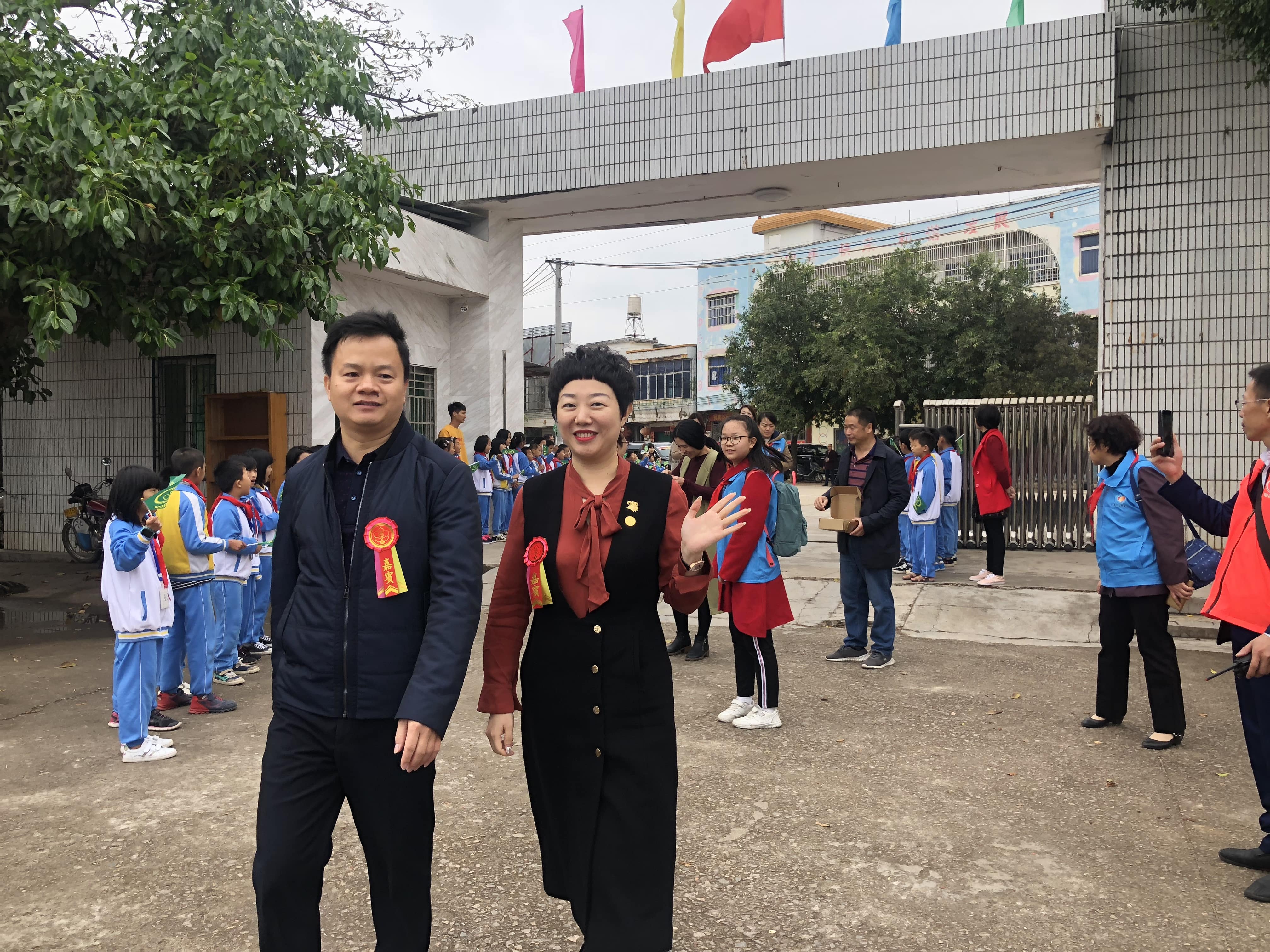 第182所 东源县黄沙星空网页版登录入口郇宇学校